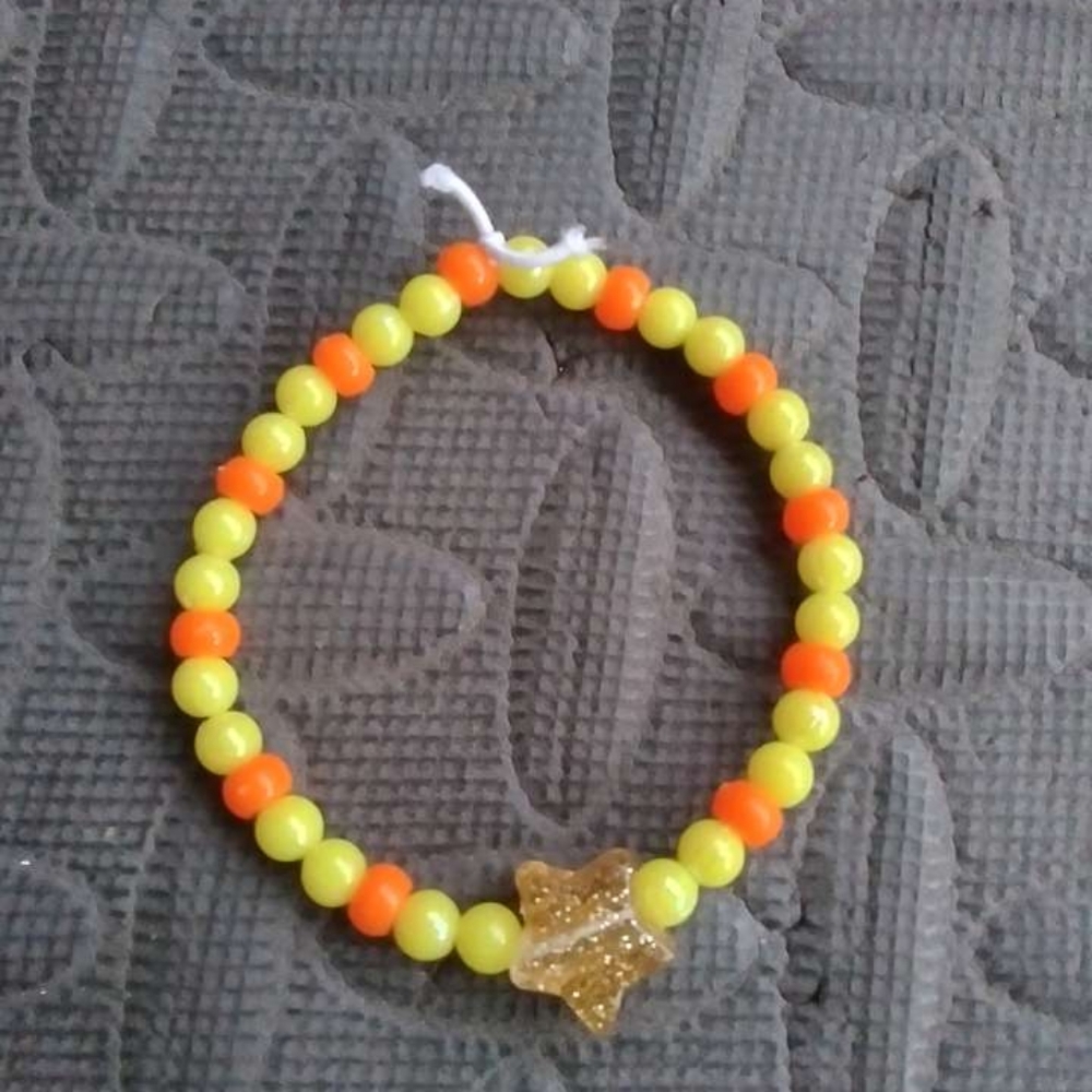 Star bead bracelet